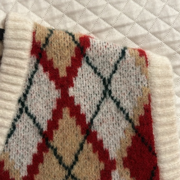 ZARA SWEATER VEST - Picture 3 of 6